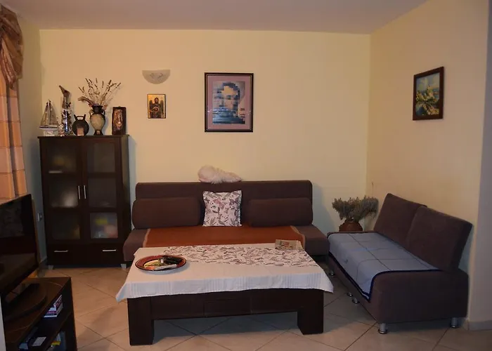 Луксозна вила парадайс бей *